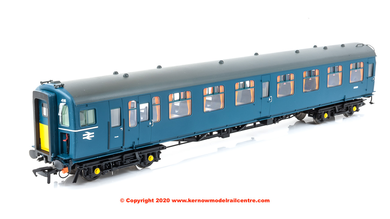 32-640Z Bachmann Class 491 4-TC Unit number 416 in BR Blue livery with small yellow warning panel